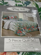 5 piece bedspread queen/ king   floral  white green  blue