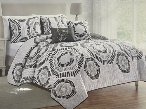 Queen / king bedspread 5 piece package deal  home sweet black grey