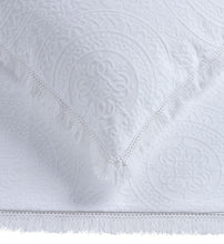 Amalfi white quilt cover by Bianca 100 % cotton  white king 3pcs