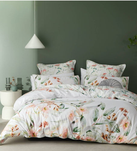 Gumnut green Queen by logan & mason 5 piece set