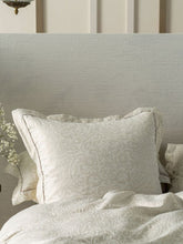 Treviso latte grace by linen house Queen  5 piece set beige  cream