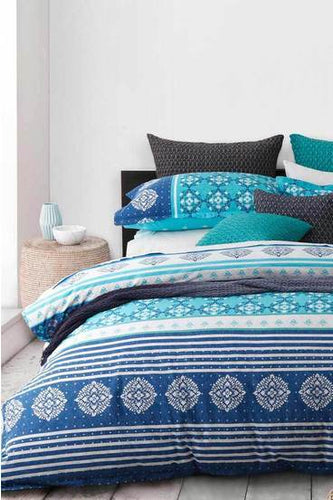 LOGAN AND MASON Ibiza Quilt Cover Set SINGLE