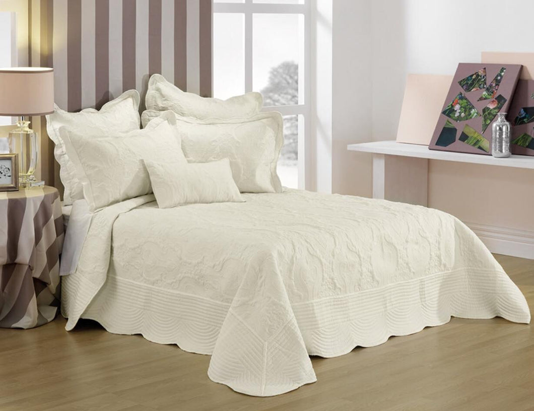 Gorgeous Bianca bedspread Illiana cream  PACKAGE SPECIAL KING SINGLE