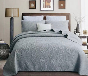 Cotton bedspread coverlet quilted queen king vintage grey silver damask provincial