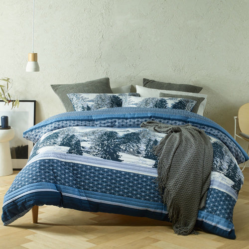 Chalet super king quilt cover set by Bianca navy blue