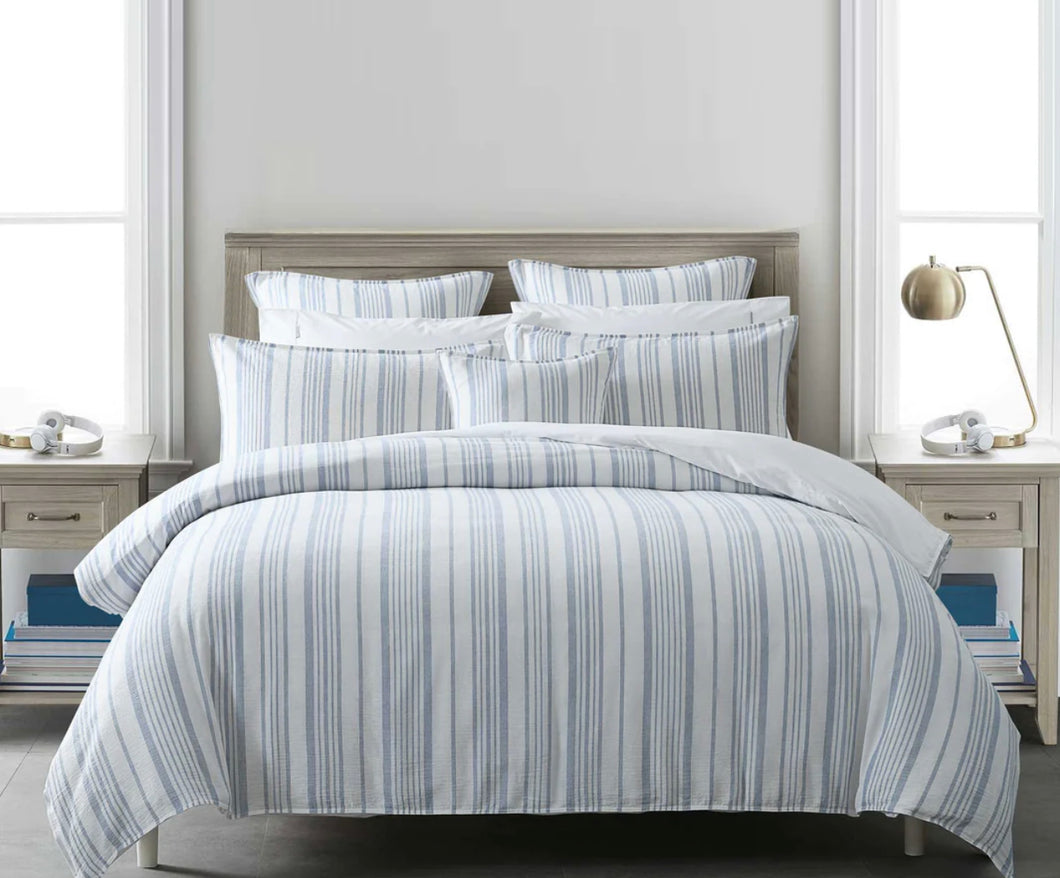 Bianca quilt cover cayman king cotton blue white Hampton modern stripe