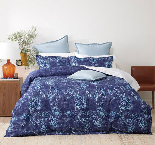 3 piece quilt cover set Canterbury Bianca navy blue king