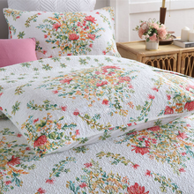 Cotton bedspread coverlet quilted queen king floral floral bouquet green yellow red reversible