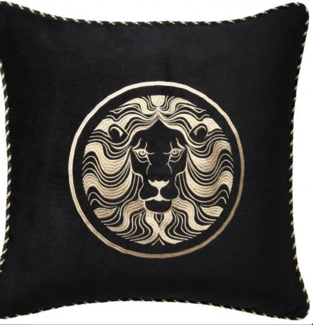 Massimo lion cushion cover x 2 DavVinci black gold