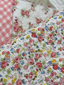 Cotton bedspread coverlet queen king patchwork style peach pink vintage country florals