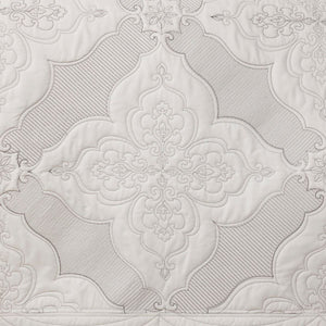 Madison by bianca queen king bedspread  4 piece set includes  cushion cover bridal